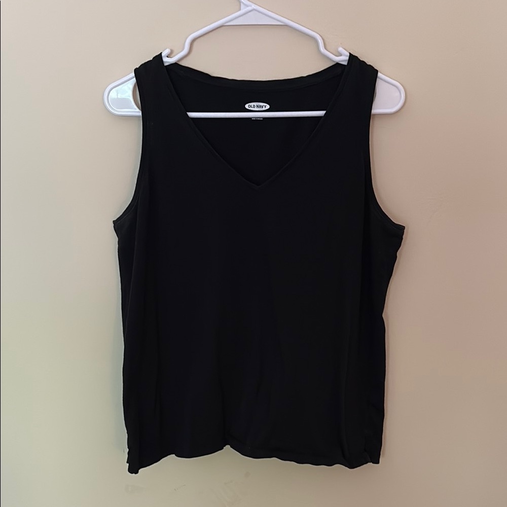 Old Navy Black Sleeveless Tank Top
